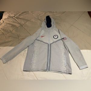 Nike Tech Fleece Pack Windrunner Flyknit Team USA Olympics Hoodie Size XL